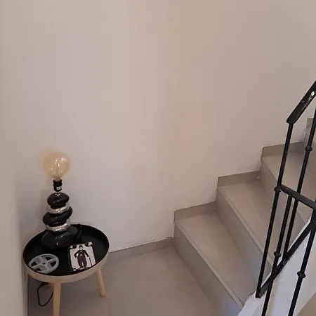 Διαμέρισμα Triplex Centre Historique Fréjus
